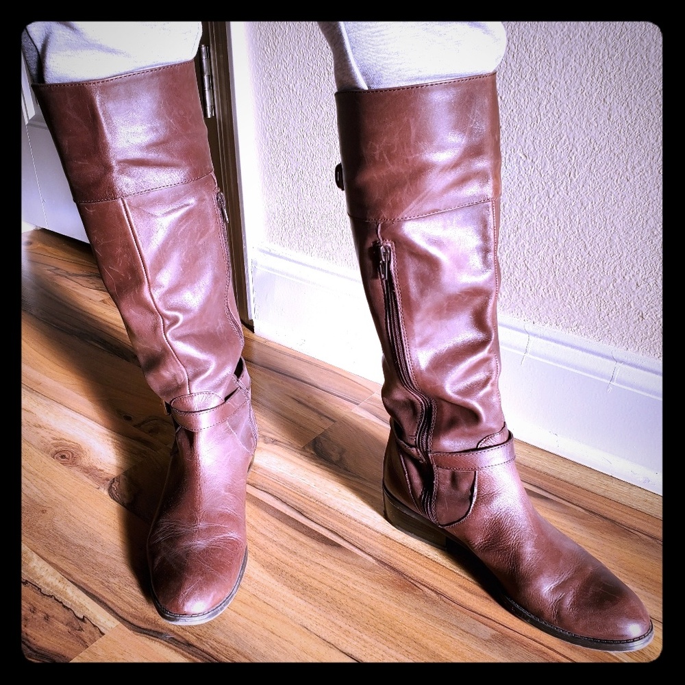🌻LAUREN RALPH LAUREN LEATHER BOOTS🌻